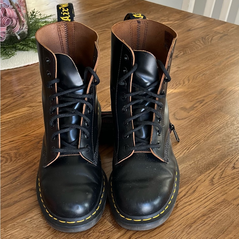 DR. MAARTEN BOOTS, Women’s Black, Sz.9